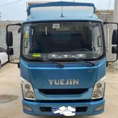 Used 2018 SAIC Yuejin Cargo Truck ,4.2m high hurdles, air brake, double electric glass,ODOmeter 10000 km