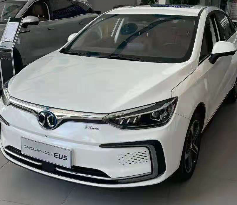New Beijing BAIC EU5 Electric sedan , NEDC Range 452 KM